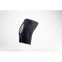 Show product details for Squid Cold Compression Knee Wrap